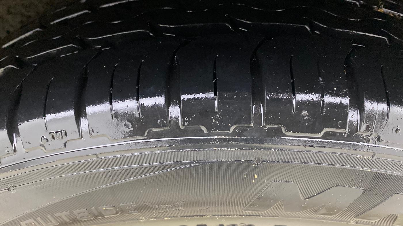 2017 Hyundai New Elantra 2.0 S PETROL, Petrol, Manual, 74,213 km, Left Rear Tyre Tread