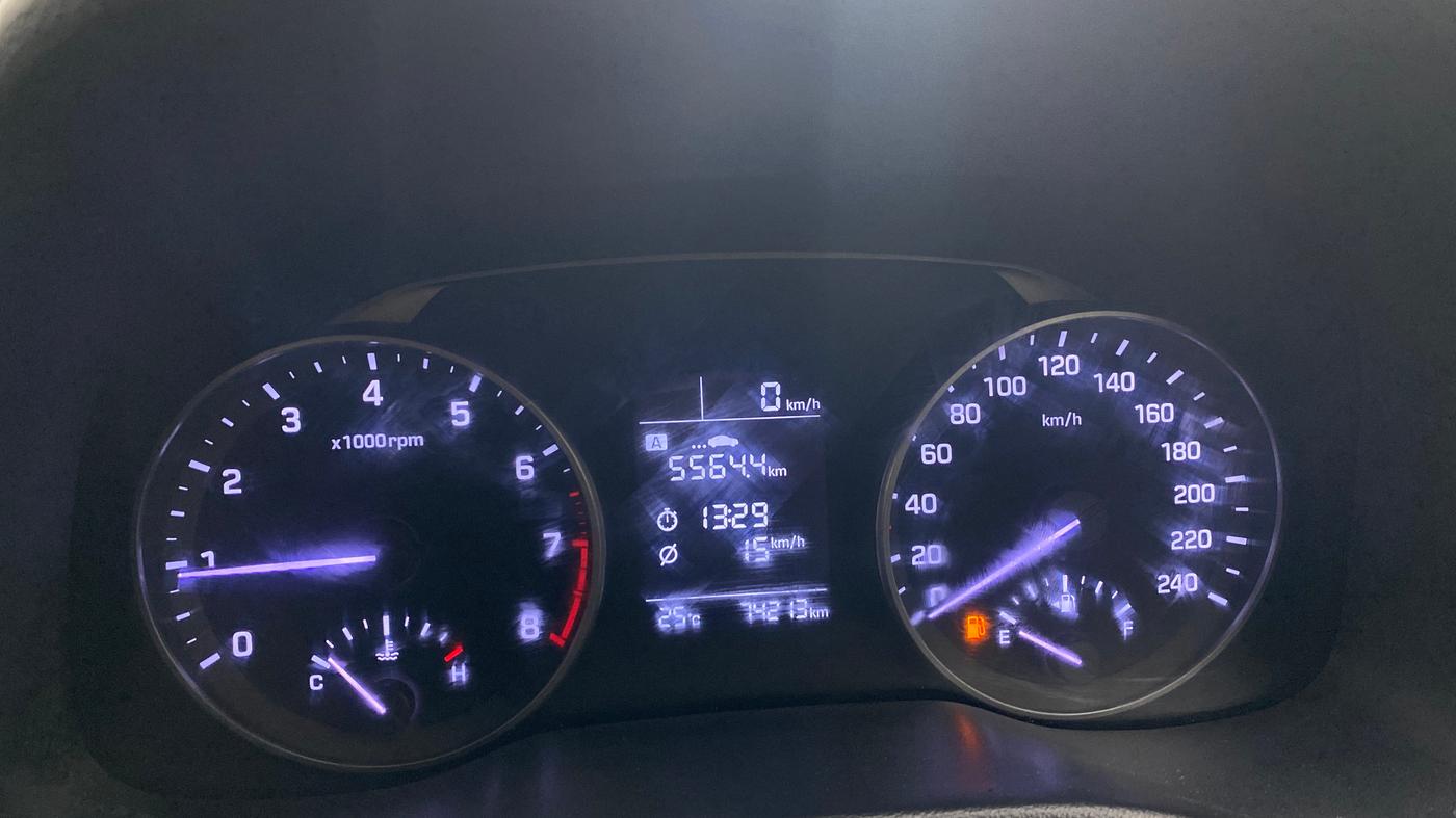 2017 Hyundai New Elantra 2.0 S PETROL, Petrol, Manual, 74,213 km, Odometer Image