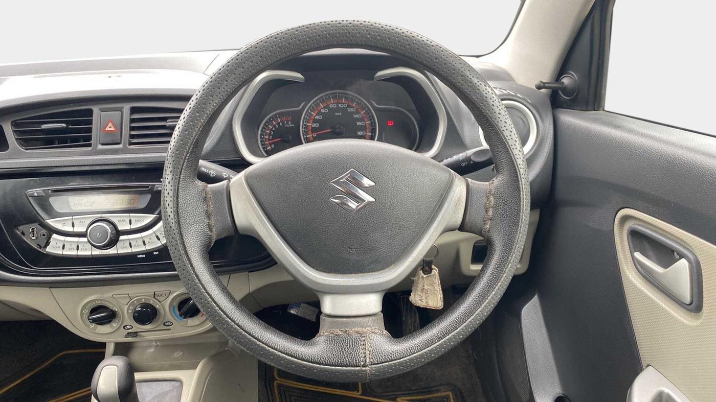 2015 Maruti Alto K10 VXI AMT, Petrol, Automatic, 53,127 km, Steering Wheel Close Up