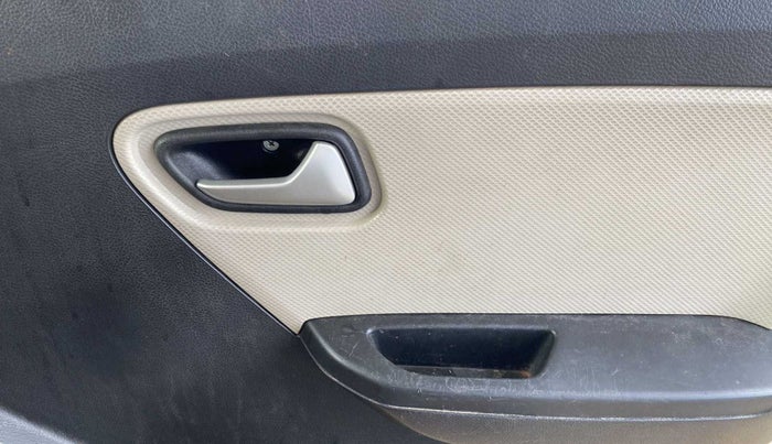 2020 Maruti Alto VXI, Petrol, Manual, 22,587 km, Driver Side Door Panels Control