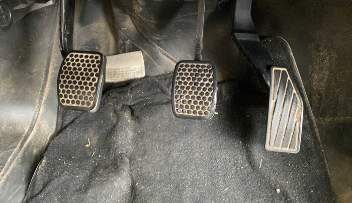 2020 Maruti Alto VXI, Petrol, Manual, 22,587 km, Pedals