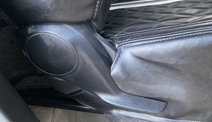 2020 Maruti IGNIS ZETA 1.2, Petrol, Manual, 76,306 km, Driver Side Adjustment Panel