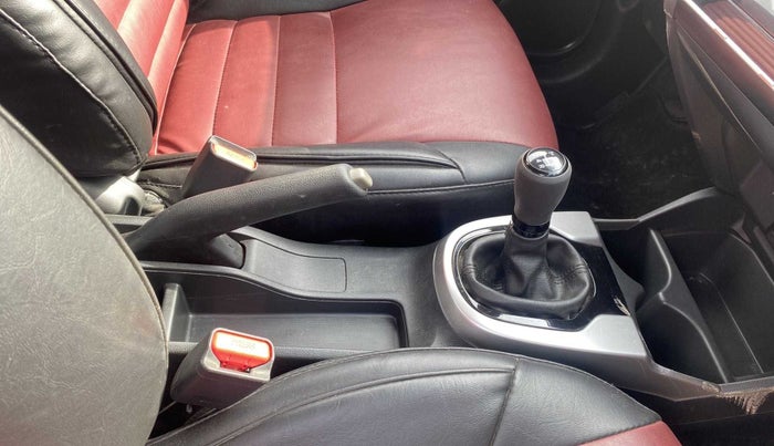 2020 Honda WR-V 1.2L I-VTEC S MT, Petrol, Manual, 7,281 km, Gear Lever