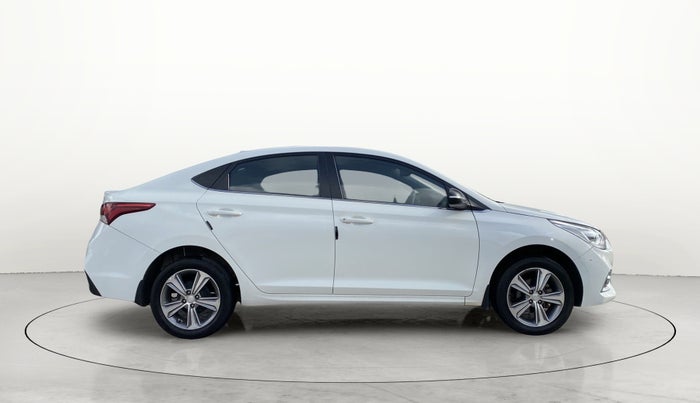 2018 Hyundai Verna 1.6 VTVT SX, Petrol, Manual, 53,077 km, Right Side View