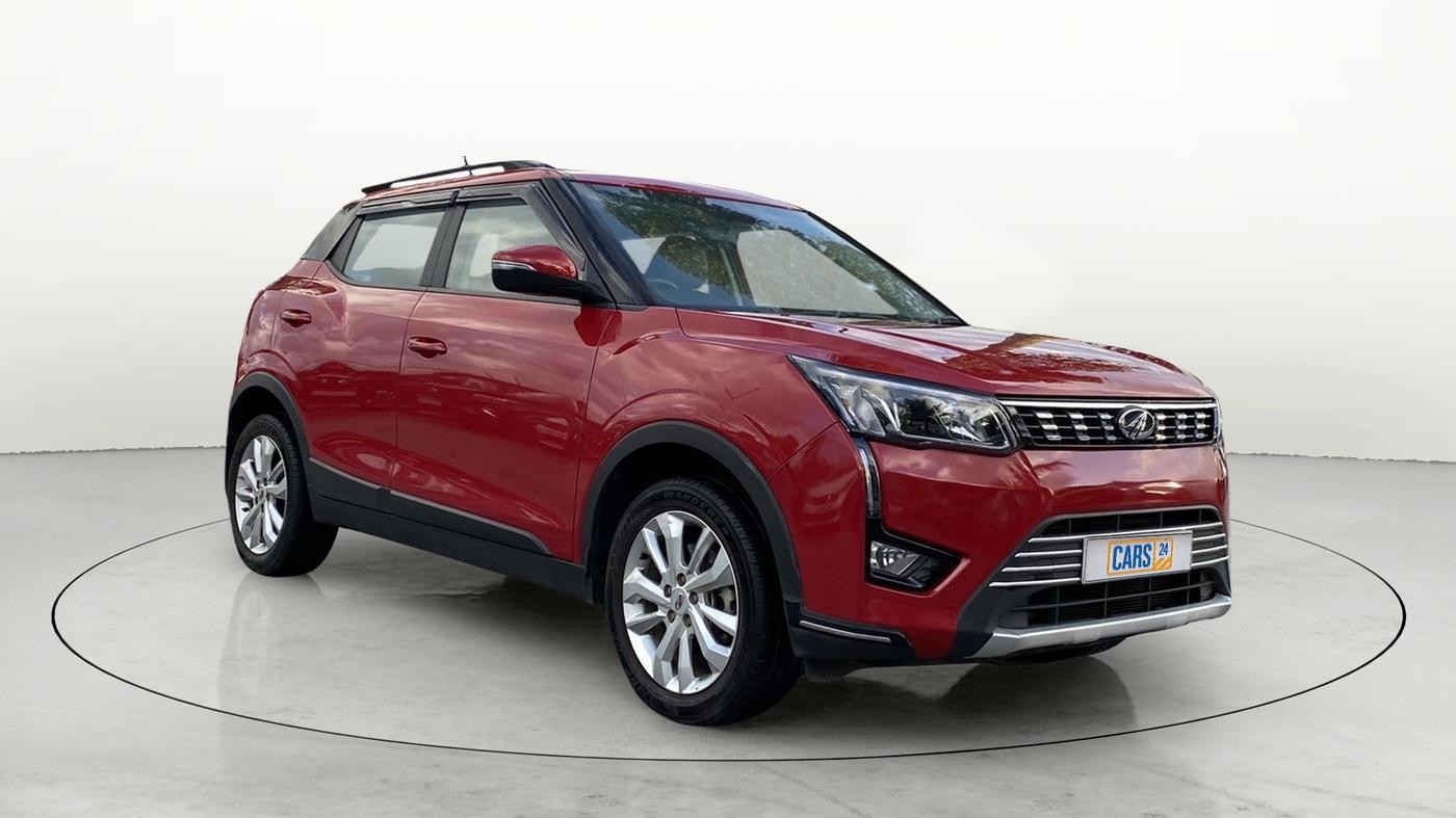 2020 Mahindra XUV300 W8 1.2 PETROL, Petrol, Manual, 23,123 km, SRP