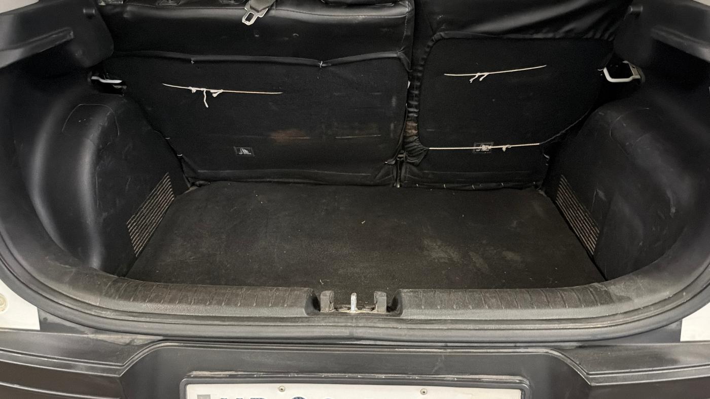 2023 Hyundai VENUE S 1.2, Petrol, Manual, 49,766 km, Boot Inside