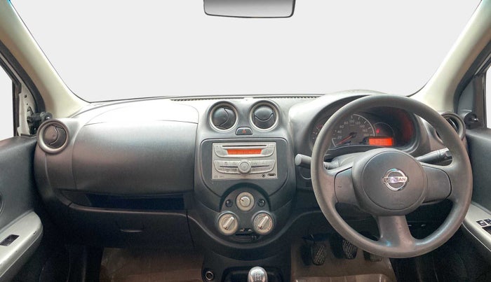 2017 Nissan Micra Active XV, Petrol, Manual, 59,818 km, Dashboard