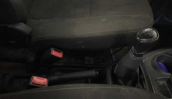 2019 Datsun Redi Go A, Petrol, Manual, 29,103 km, Gear Lever