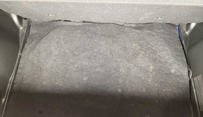 2018 Maruti Swift VXI, Petrol, Manual, 35,540 km, Boot Inside