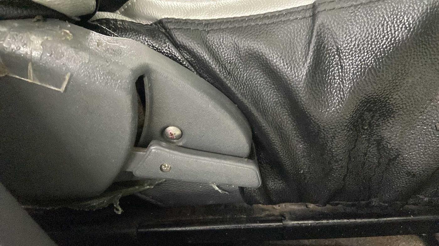 2018 Maruti Alto 800 LXI, Petrol, Manual, 56,299 km, Driver Side Adjustment Panel