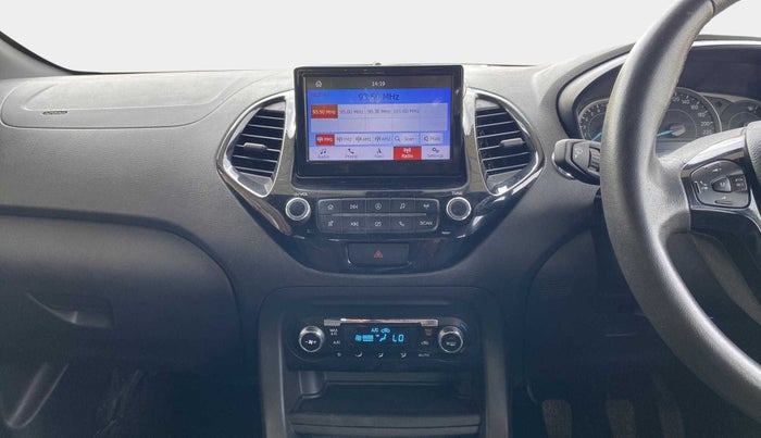 2019 Ford New Figo TITANIUM BLU 1.2 PETROL, Petrol, Manual, 40,604 km, Air Conditioner