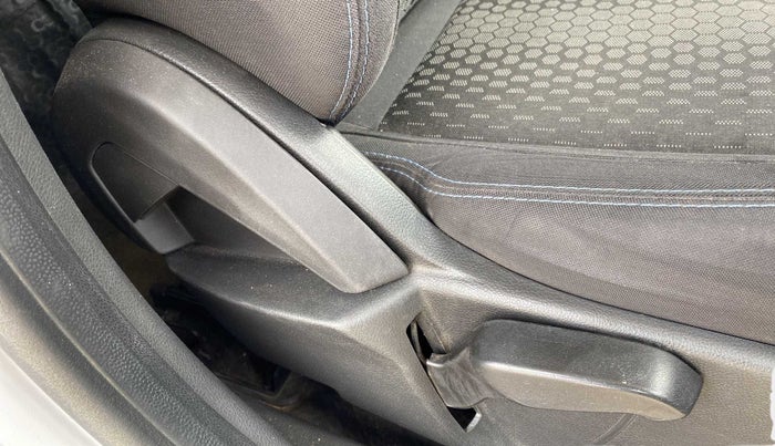 2019 Ford New Figo TITANIUM BLU 1.2 PETROL, Petrol, Manual, 40,604 km, Driver Side Adjustment Panel