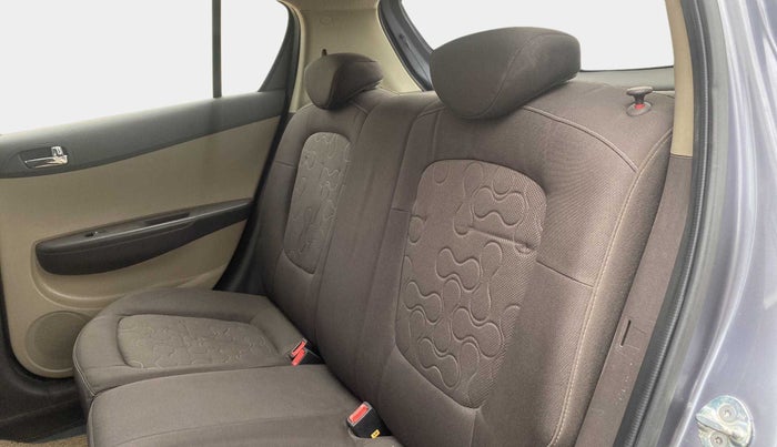 2010 Hyundai i20 ASTA 1.2, Petrol, Manual, 62,105 km, Right Side Rear Door Cabin