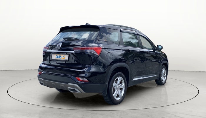 2021 MG HECTOR PLUS SUPER 2.0 DIESEL TURBO MT 7-STR, Diesel, Manual, 23,126 km, Right Back Diagonal