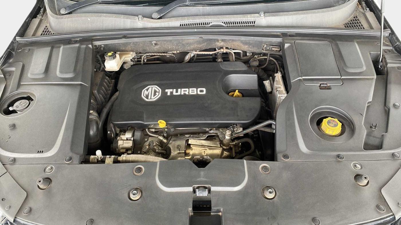 2021 MG HECTOR PLUS SUPER 2.0 DIESEL TURBO MT 7-STR, Diesel, Manual, 23,126 km, Open Bonet