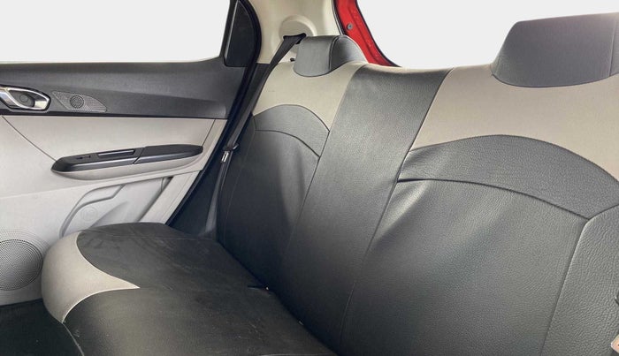 2018 Tata Tiago XZA PETROL, Petrol, Automatic, 8,769 km, Right Side Rear Door Cabin