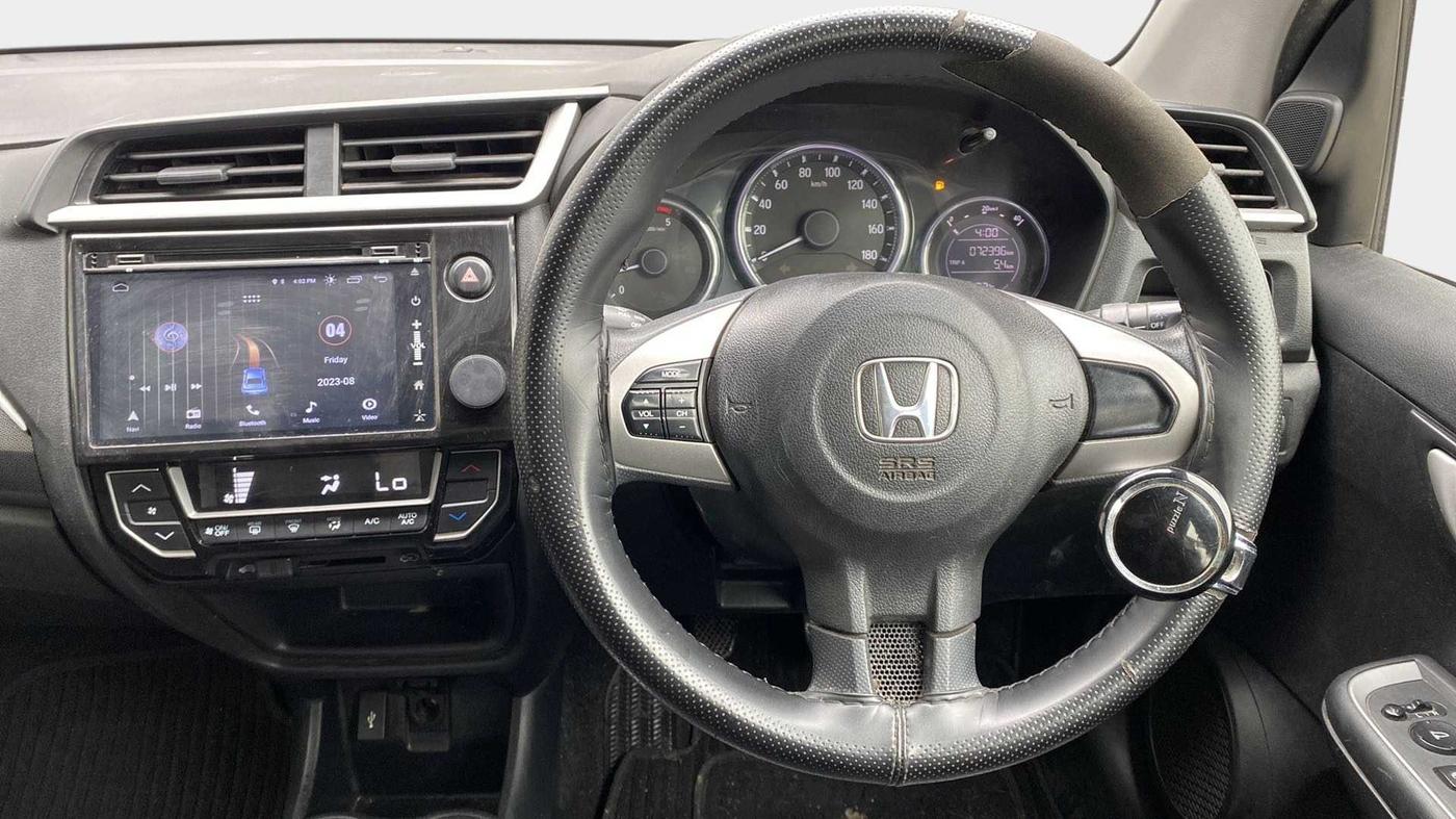 2018 Honda BR-V 1.5L I- DTEC V, Diesel, Manual, 72,392 km, Steering Wheel Close Up