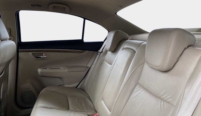 2019 Maruti Ciaz ALPHA  AT 1.5 SHVS PETROL, Petrol, Automatic, 20,729 km, Right Side Rear Door Cabin