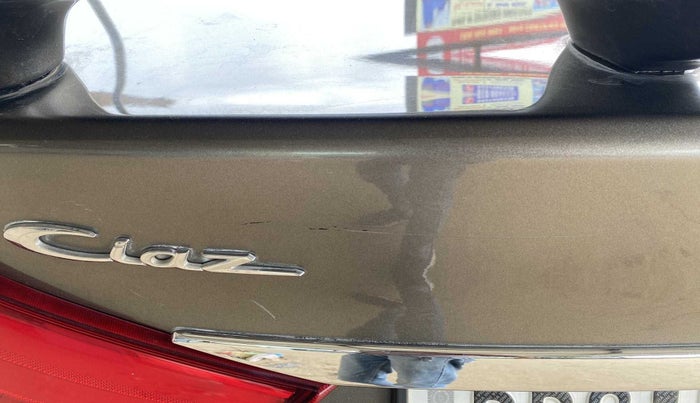 2019 Maruti Ciaz ALPHA  AT 1.5 SHVS PETROL, Petrol, Automatic, 20,729 km, Dicky (Boot door) - Minor scratches