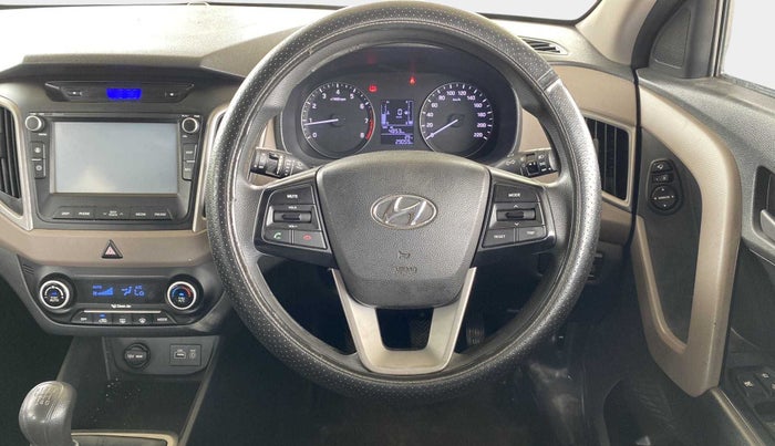 2015 Hyundai Creta SX PLUS 1.6 PETROL, Petrol, Manual, 29,033 km, Steering Wheel Close Up