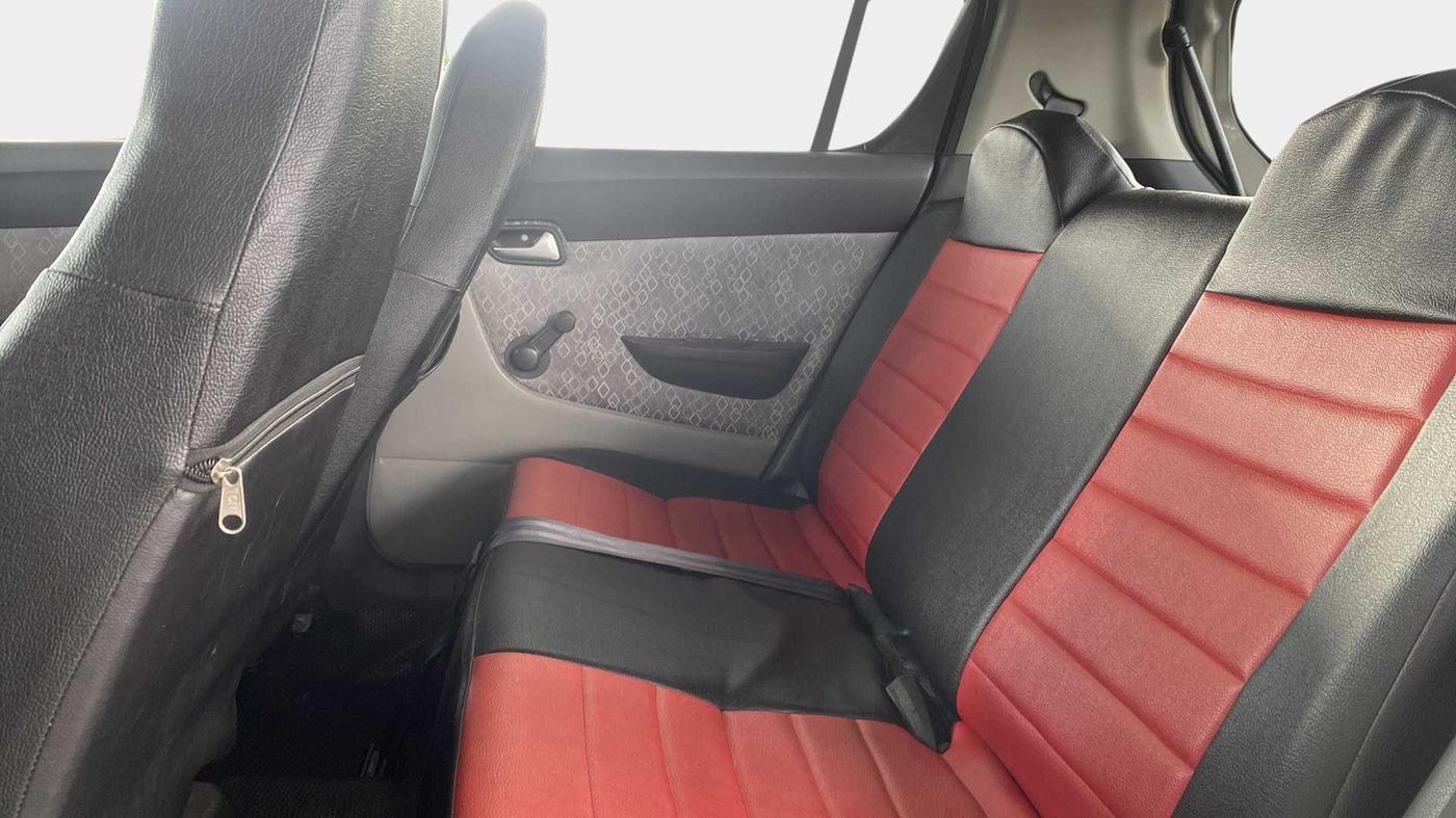 2019 Maruti Alto 800 LXI, Petrol, Manual, 34,429 km, Right Side Rear Door Cabin