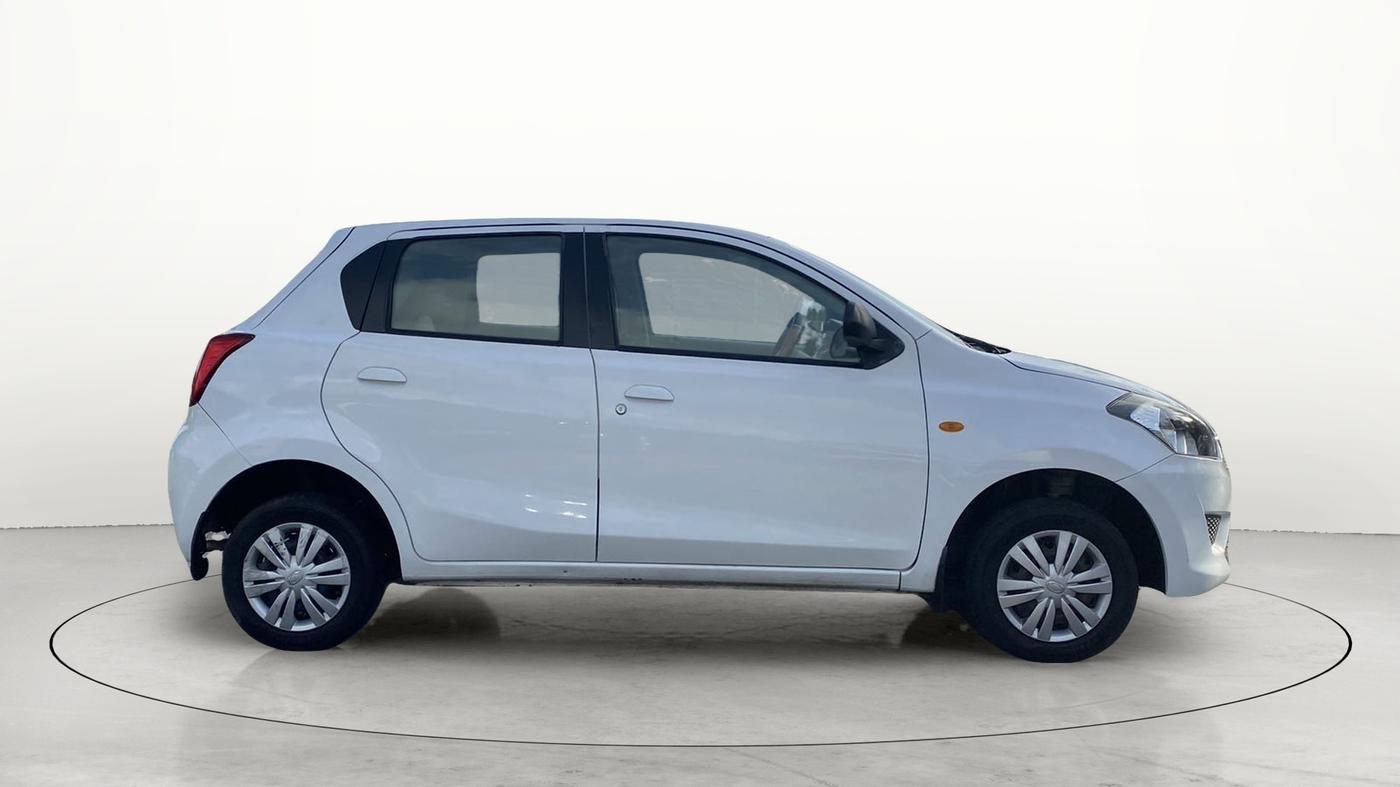 2016 Datsun Go T, Petrol, Manual, 43,193 km, Right Side View