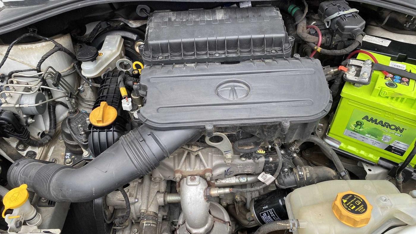 2021 Tata TIGOR XZ PETROL, Petrol, Manual, 42,325 km, Open Bonet