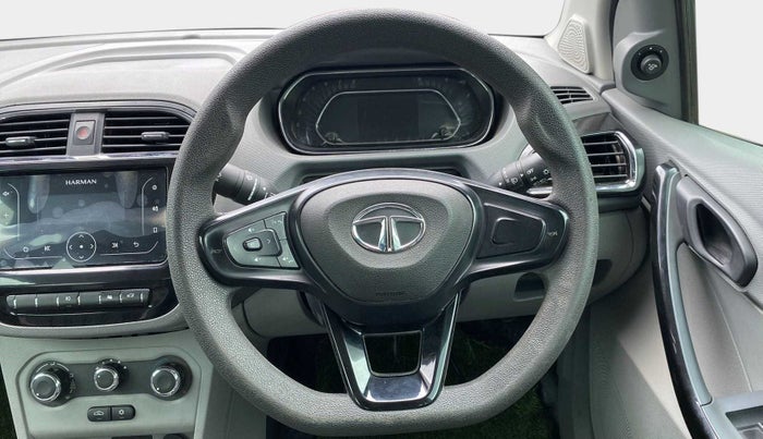 2021 Tata TIGOR XZ PETROL, Petrol, Manual, 42,325 km, Steering Wheel Close Up