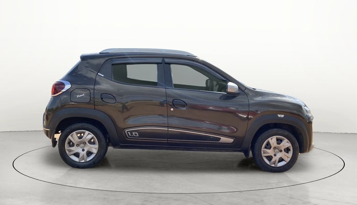 2020 Renault Kwid RXT 1.0 (O), Petrol, Manual, 20,138 km, Right Side View