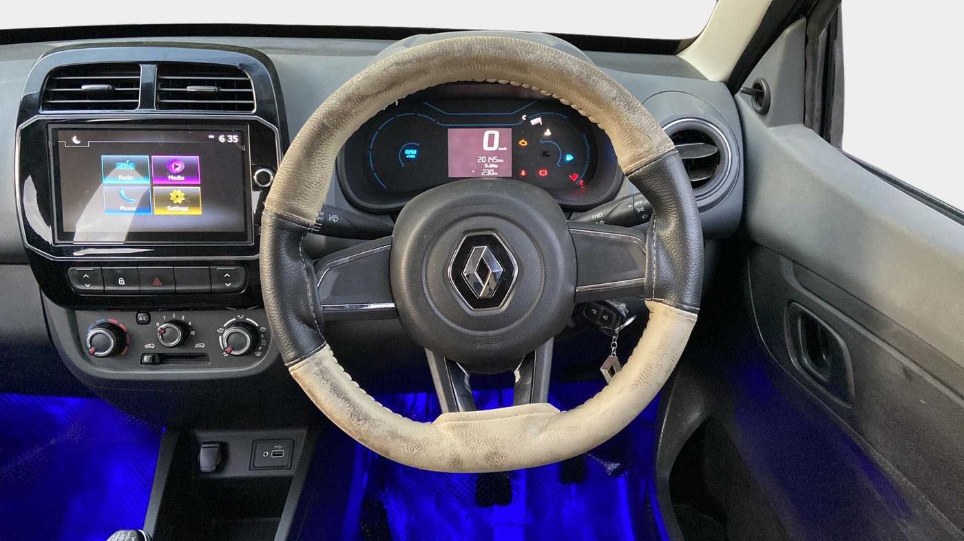 2020 Renault Kwid RXT 1.0 (O), Petrol, Manual, 20,138 km, Steering Wheel Close Up