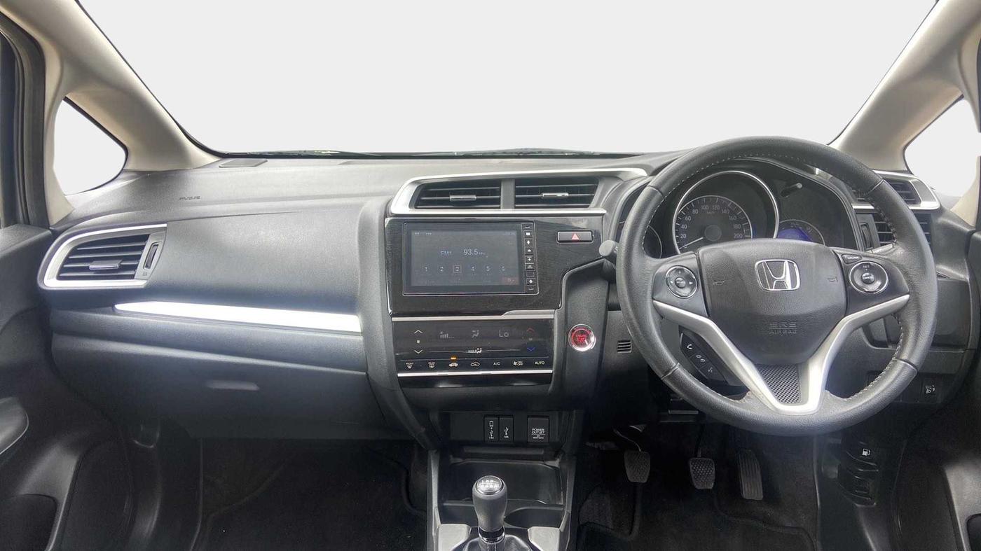 2021 Honda WR-V 1.5L I-DTEC VX MT, Diesel, Manual, 37,949 km, Dashboard