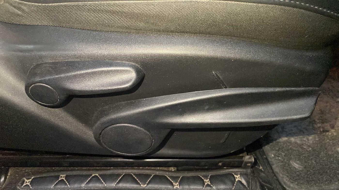 2018 Jeep Compass LIMITED 2.0 DIESEL 4X4, Diesel, Manual, 53,771 km, Driver Side Adjustment Panel