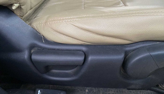 2020 Honda City 1.5L I-VTEC V MT, Petrol, Manual, 31,540 km, Driver Side Adjustment Panel