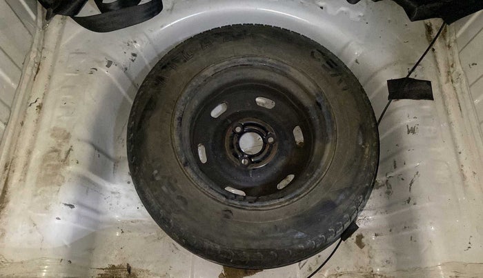 2018 Renault Kwid RXL, Petrol, Manual, 41,688 km, Dicky (Boot door) - Jack/Tool not available