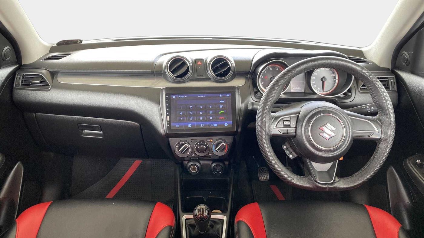 2018 Maruti Swift VXI, Petrol, Manual, 26,811 km, Dashboard
