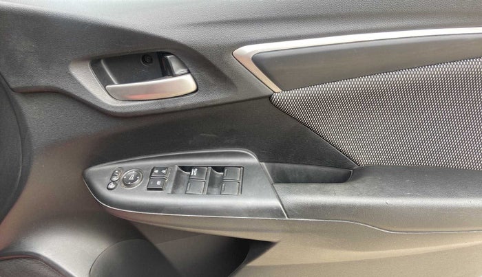 2019 Honda WR-V 1.2L I-VTEC VX MT, Petrol, Manual, 36,876 km, Driver Side Door Panels Control