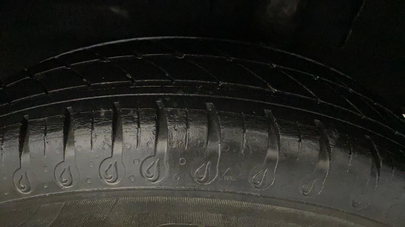 2021 Renault Kwid RXL, Petrol, Manual, 70,179 km, Left Rear Tyre Tread