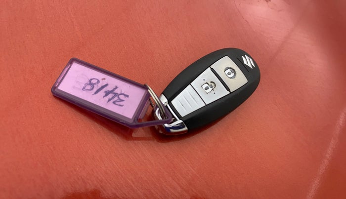 2018 Maruti IGNIS ZETA 1.2, Petrol, Manual, 95,604 km, Key Close Up