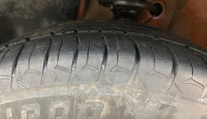 2018 Maruti IGNIS ZETA 1.2, Petrol, Manual, 95,604 km, Left Front Tyre Tread
