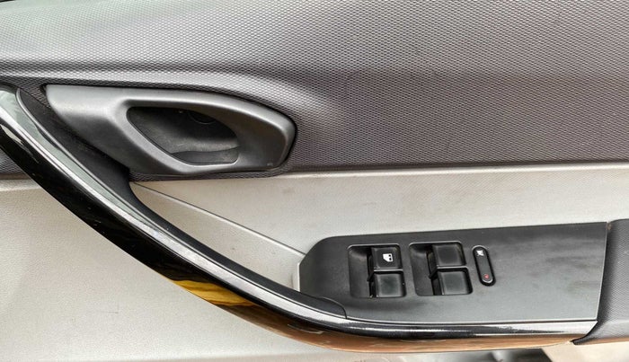 2020 Tata Tiago XT PETROL, Petrol, Manual, 15,874 km, Driver Side Door Panels Control