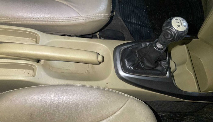 2012 Honda City 1.5L I-VTEC E MT, Petrol, Manual, 68,556 km, Gear Lever