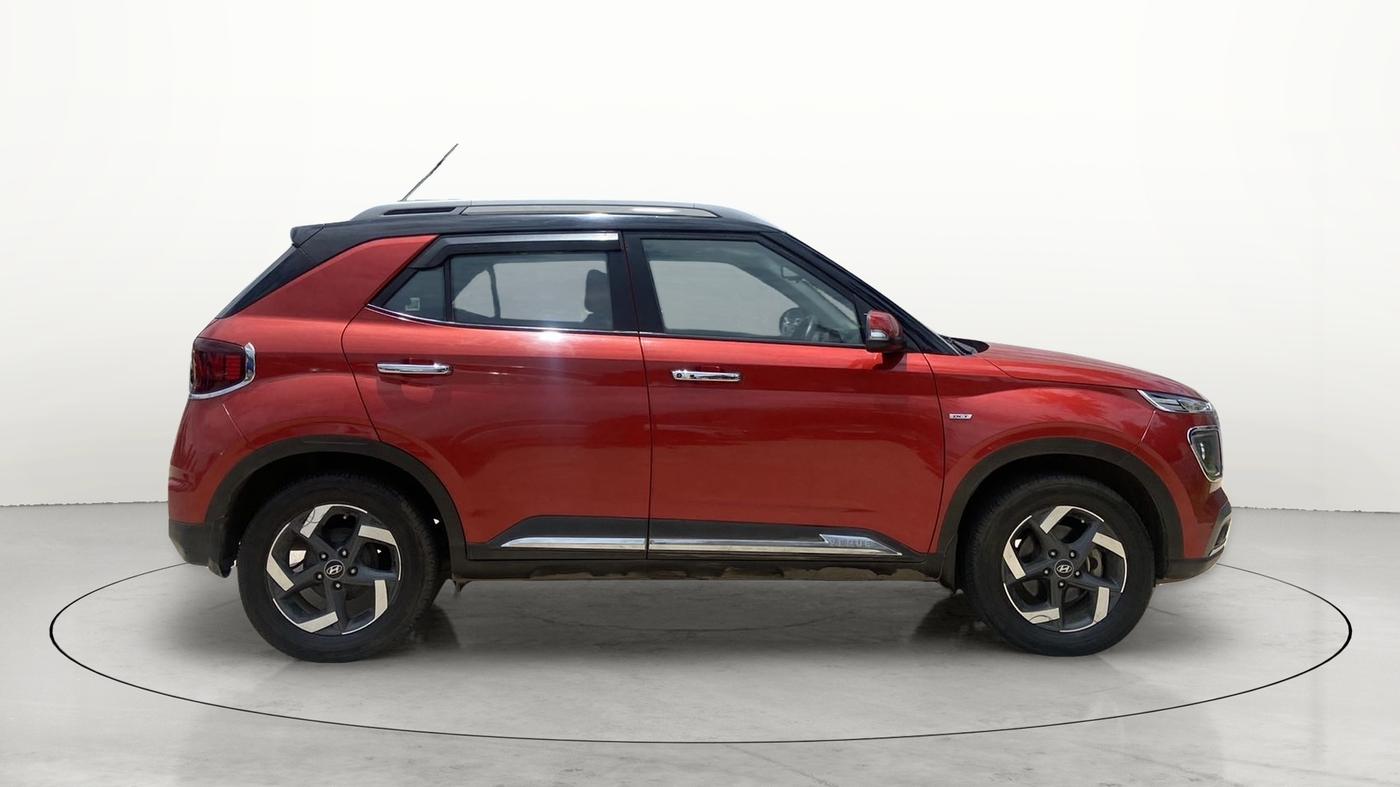 2019 Hyundai VENUE SX PLUS 1.0 TURBO DCT, Petrol, Automatic, 95,880 km, Right Side View