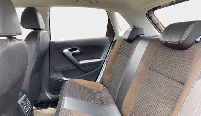 2018 Volkswagen Polo HIGHLINE PLUS 1.0 16 ALLOY, Petrol, Manual, 98,555 km, Right Side Rear Door Cabin