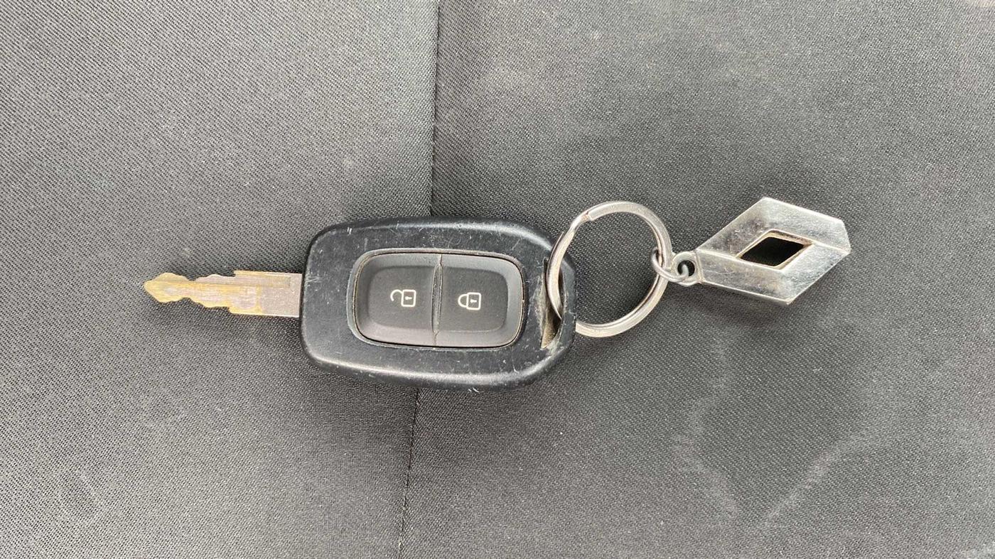 2019 Renault Kwid RXT 0.8 (O), Petrol, Manual, 6,446 km, Key Close Up