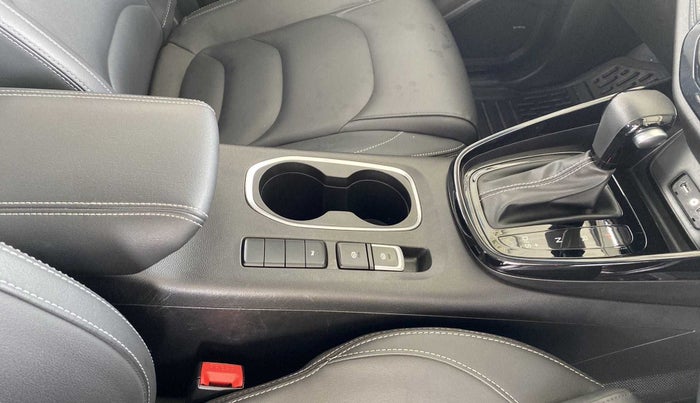 2019 MG HECTOR SMART 1.5 DCT PETROL, Petrol, Automatic, 24,998 km, Gear Lever