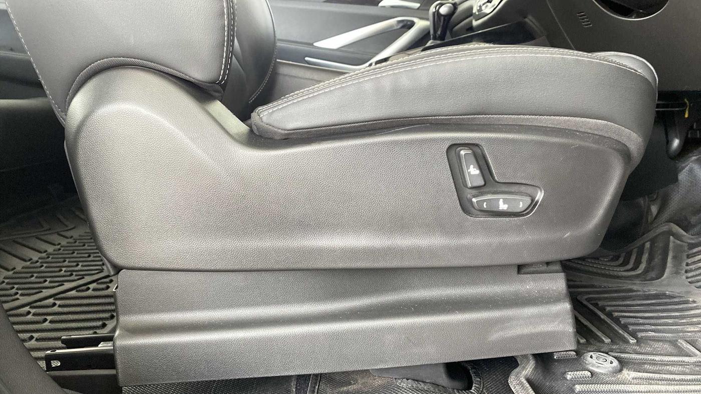 2019 MG HECTOR SMART 1.5 DCT PETROL, Petrol, Automatic, 24,998 km, Driver Side Adjustment Panel