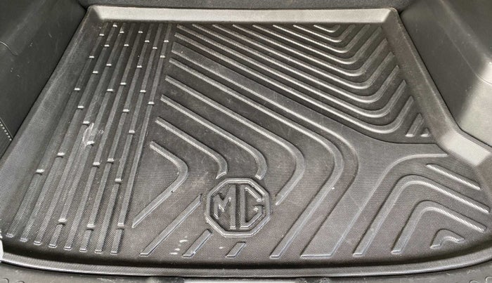 2019 MG HECTOR SMART 1.5 DCT PETROL, Petrol, Automatic, 24,998 km, Boot Inside