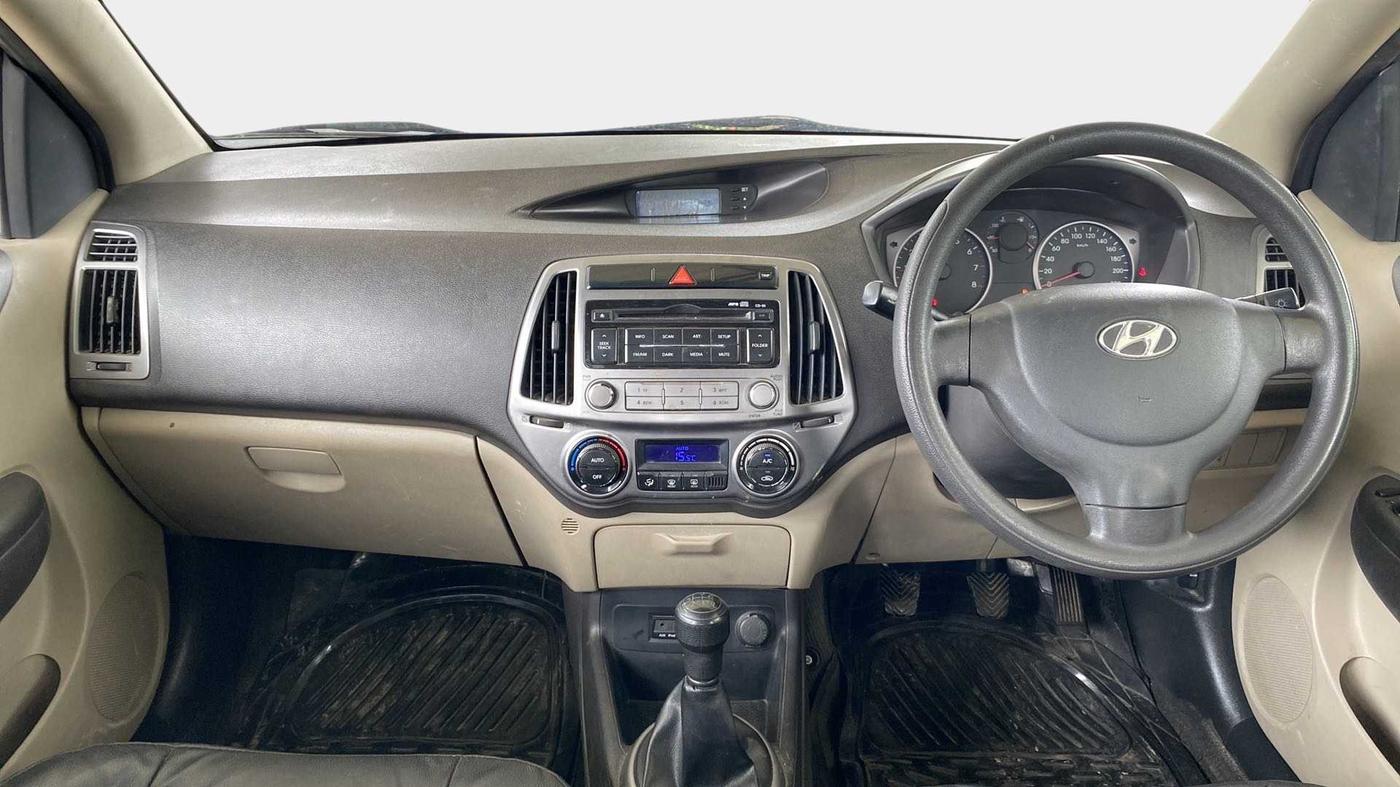 2013 Hyundai i20 MAGNA (O) 1.2, Petrol, Manual, 67,535 km, Dashboard