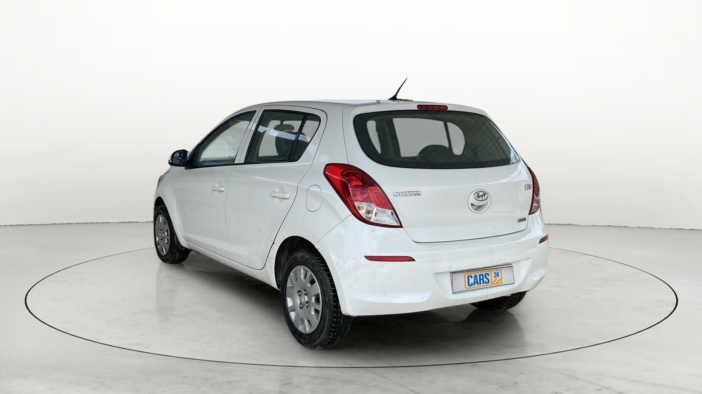 2013 Hyundai i20 MAGNA (O) 1.2, Petrol, Manual, 67,535 km, Left Back Diagonal