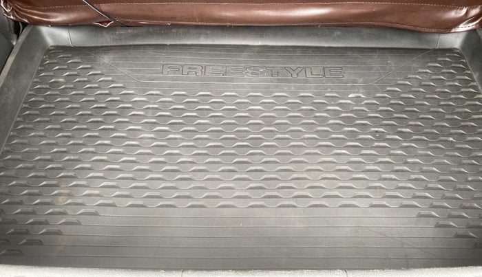 2018 Ford FREESTYLE TITANIUM PLUS 1.2 PETROL, Petrol, Manual, 27,342 km, Boot Inside